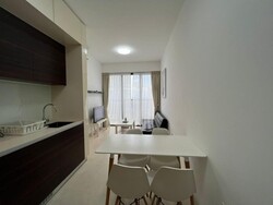 Commonwealth Towers (D3), Condominium #568397311